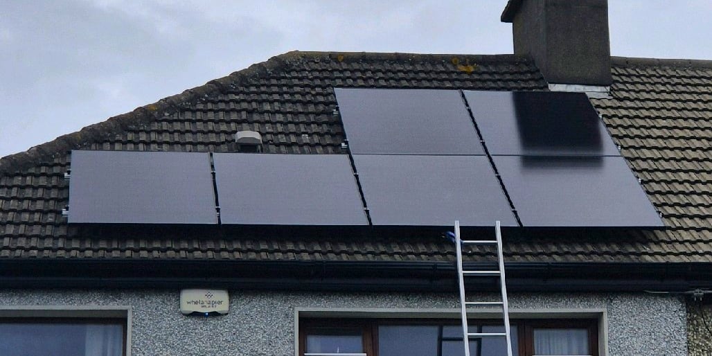 McAuliffe Welcomes Solar Panel Pilot Under Warmer Homes Scheme and Calls for Expansion