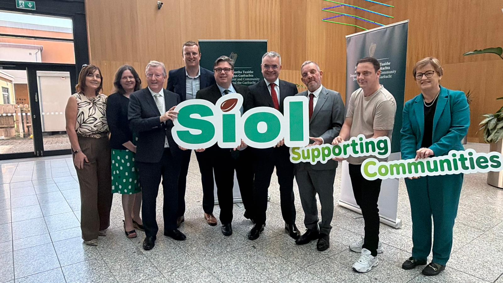 New SÍOL Programme to target disadvantaged areas launched in Ballymun with Minister Calleary